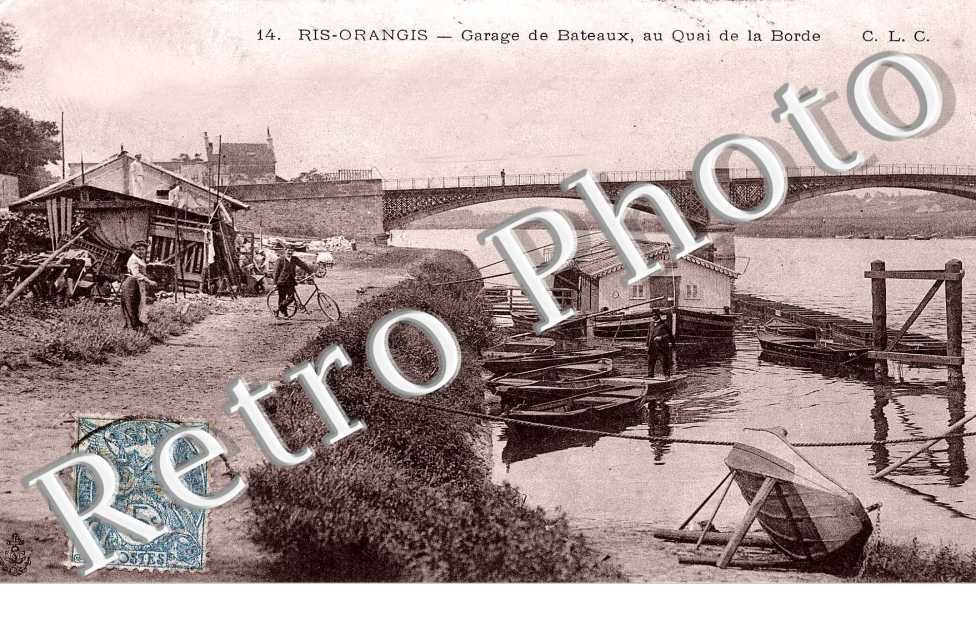 Garage de bateaux - quai de Borde