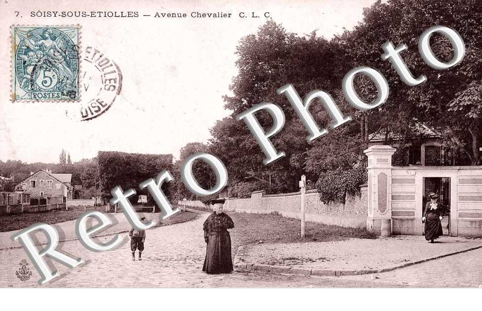 lAvenue Chevalier