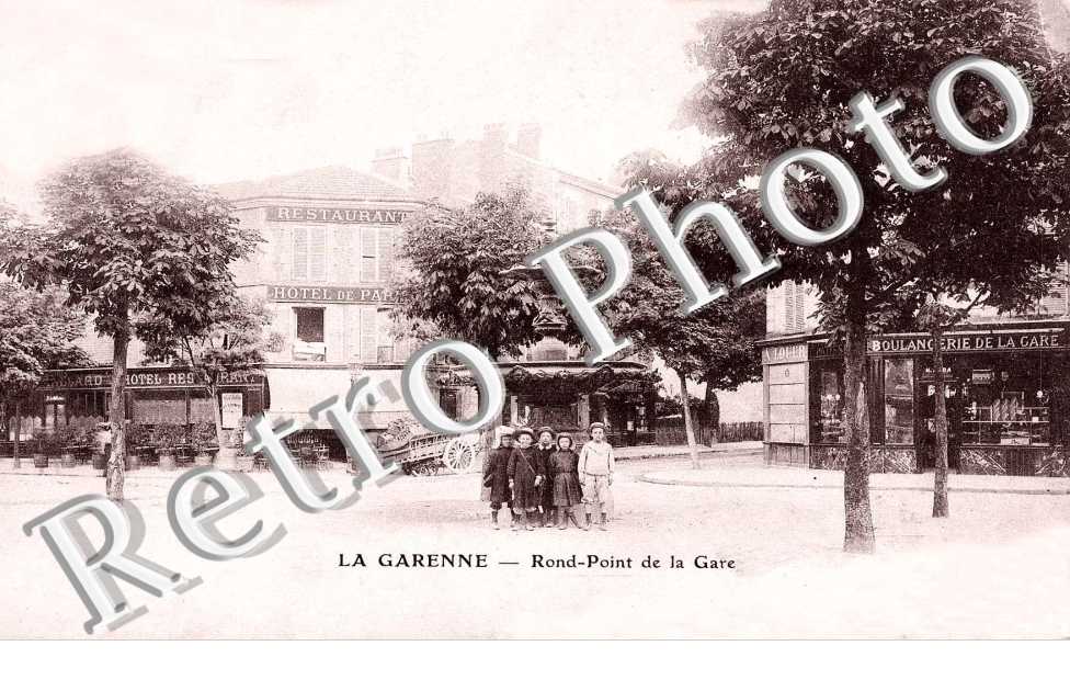 Rond point de la gare
