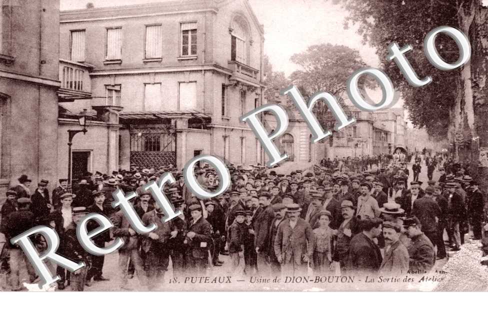 Usine du  Dion-Bouton  - La sortie des ateliers