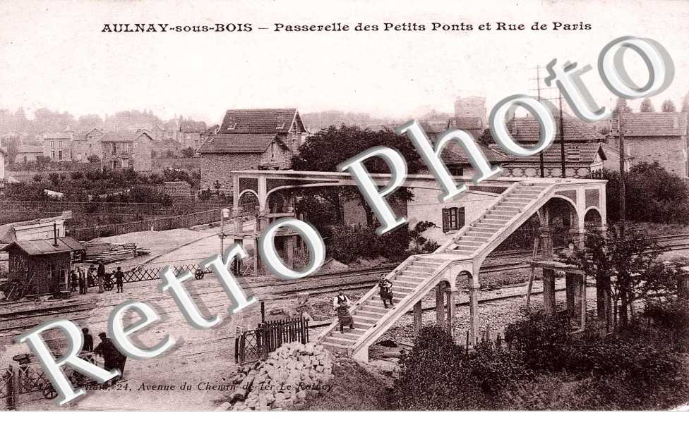 Passerelle des petits ponts et rue de paris