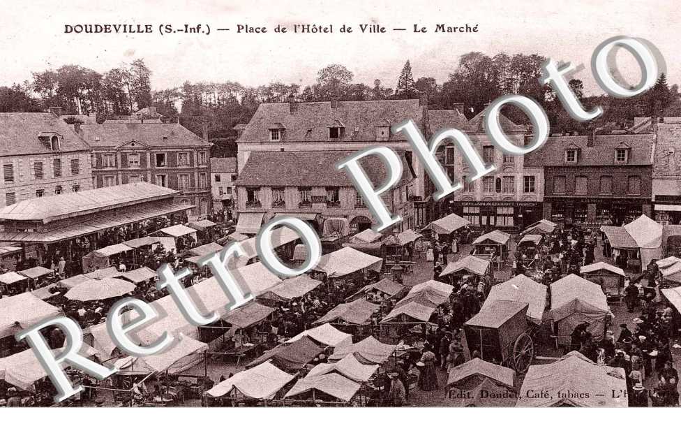 Place de l&#039;Hôtel de Ville - Le Marché