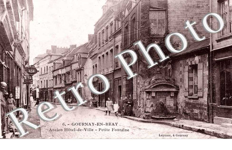 Ancien Hotel de Ville - Petite fontaine