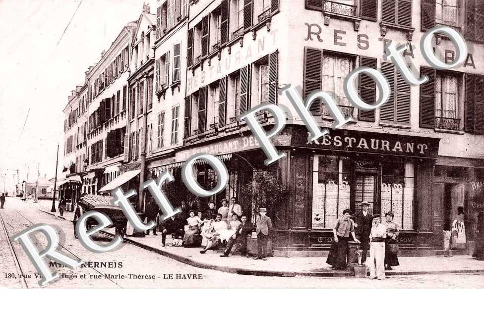 rue Victor Hugo et rue marie Therese Maison Kerneis
