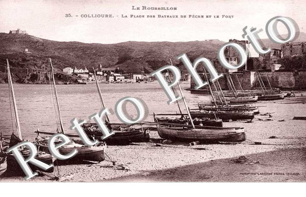 la plage des bateaux de peche et le fort