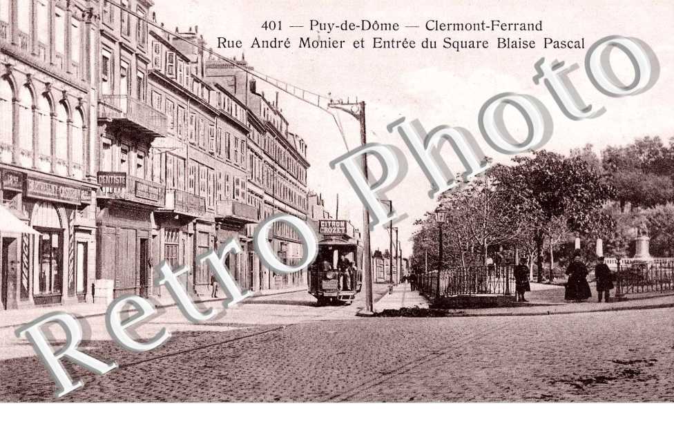 Rue Andre Monier et entree du square Blaise Pascal