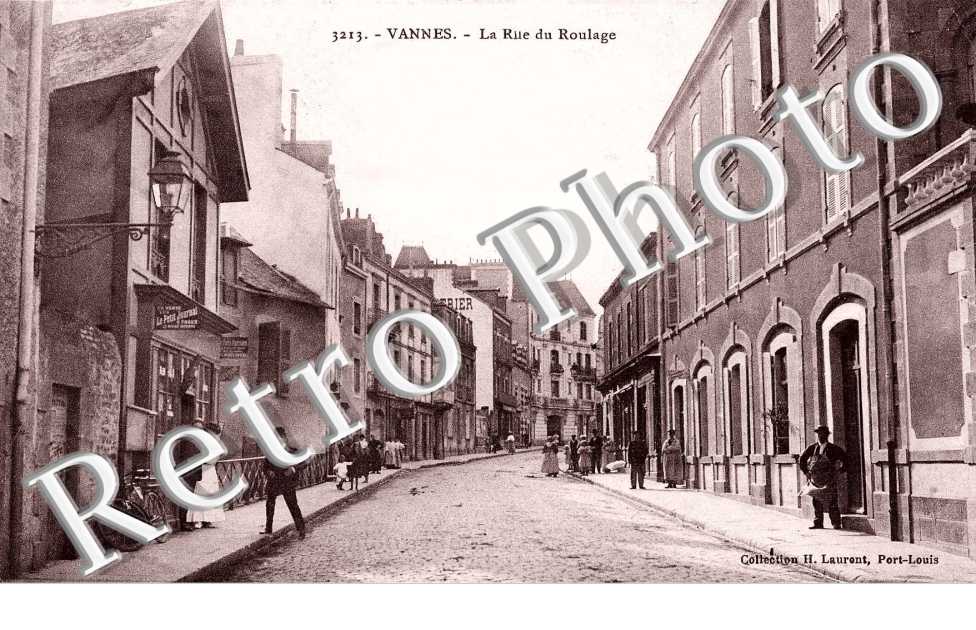 LA RUE  DU ROULAGE
