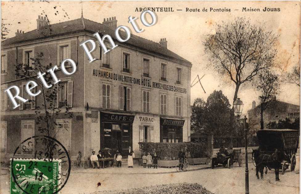Route de Pontoise, Maison Jouas