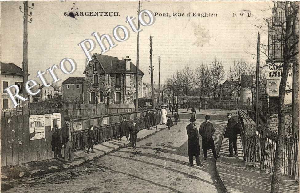 Le pont rue Enghien
