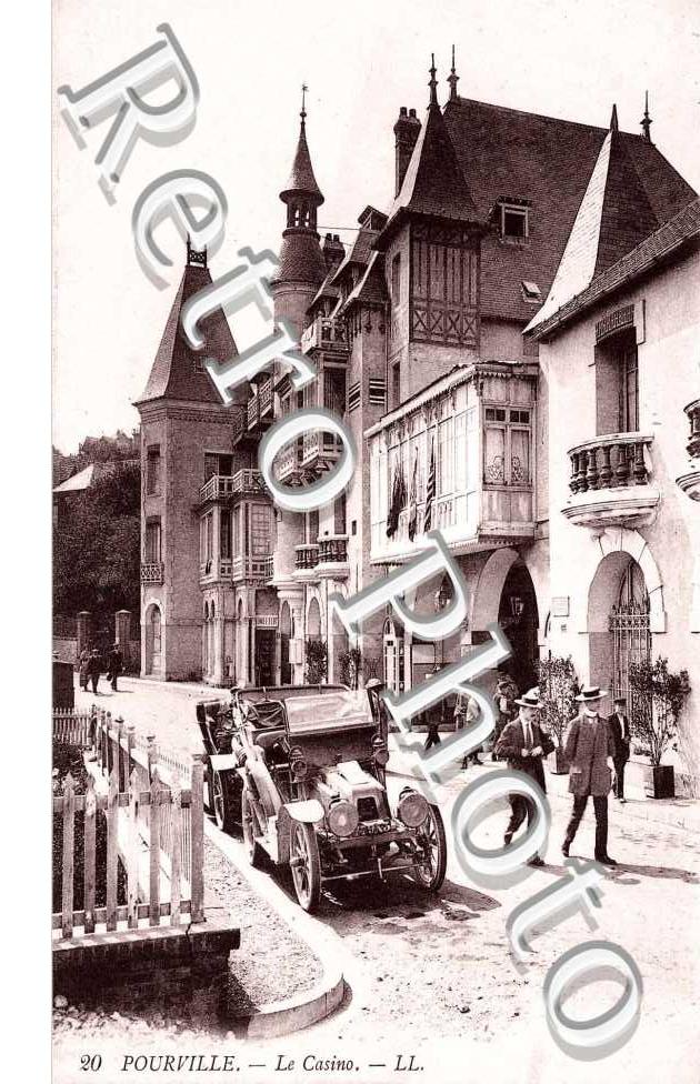 Pourville - Le casino - automobile