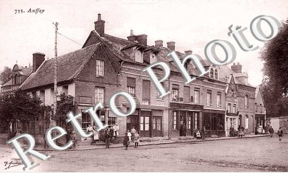 Cafe de la place A. Larray