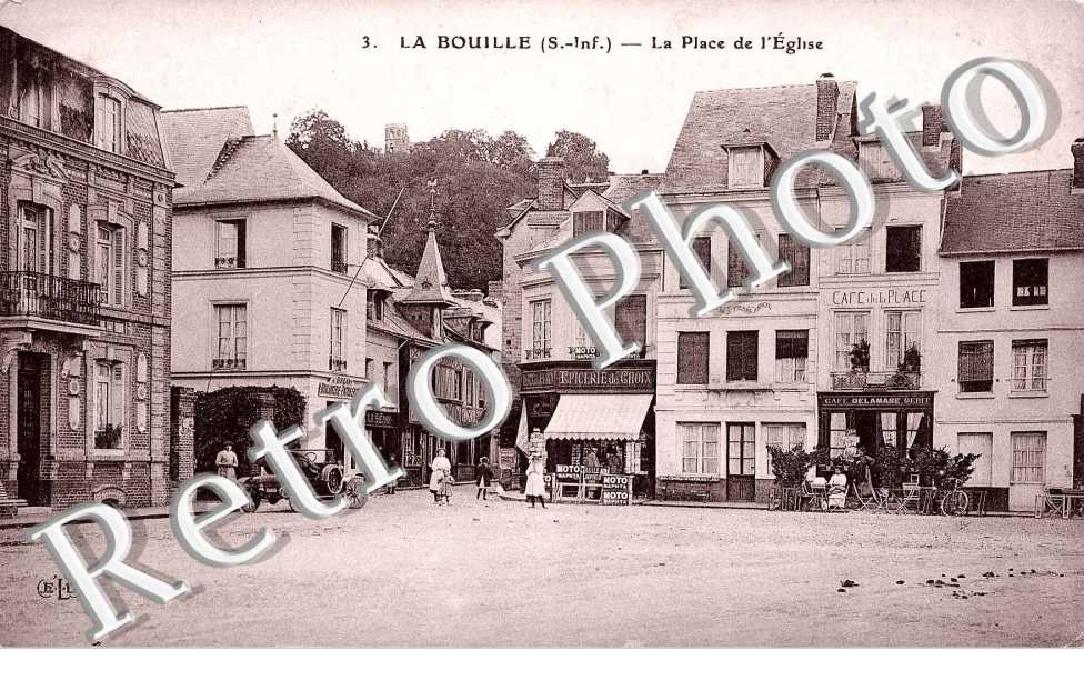 la Place de l&#039;Eglise