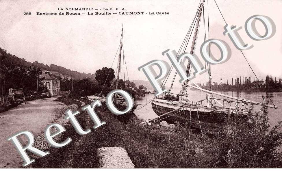 Caumont - La cavee - bateau