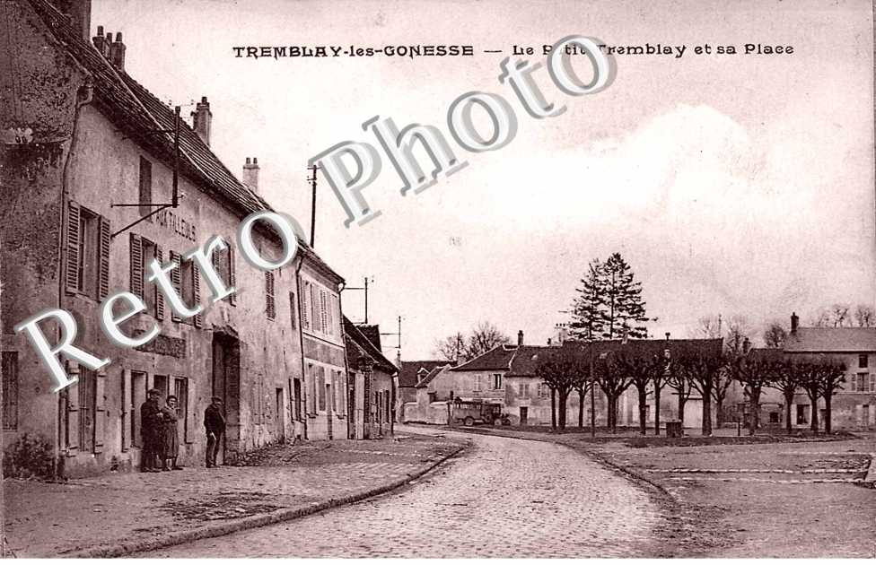 Le petit Tremblay et sa place