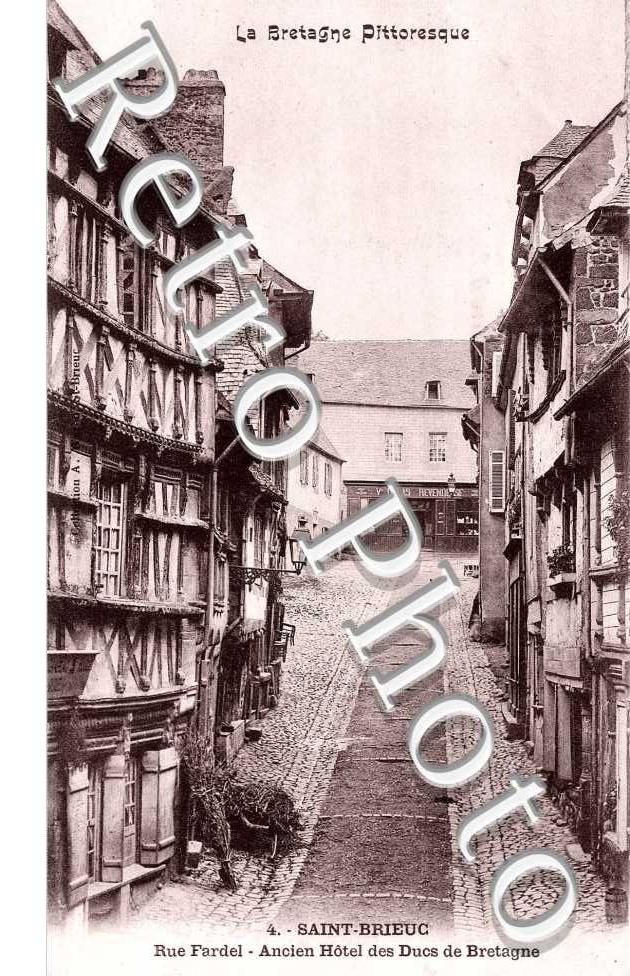 rue fardel - Ancien Hotel des Ducs de Bretagne