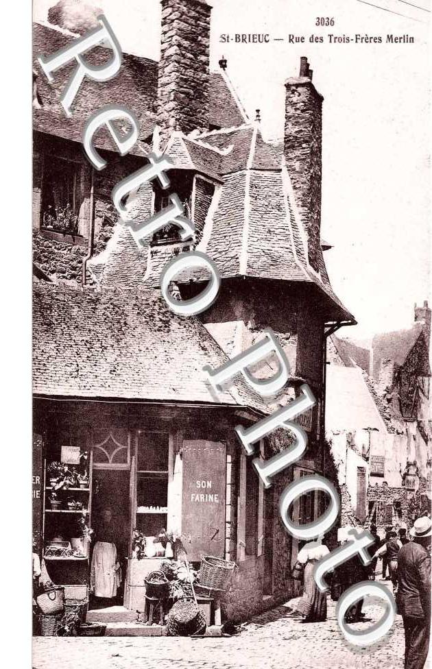 rue des Trois freres Merlin