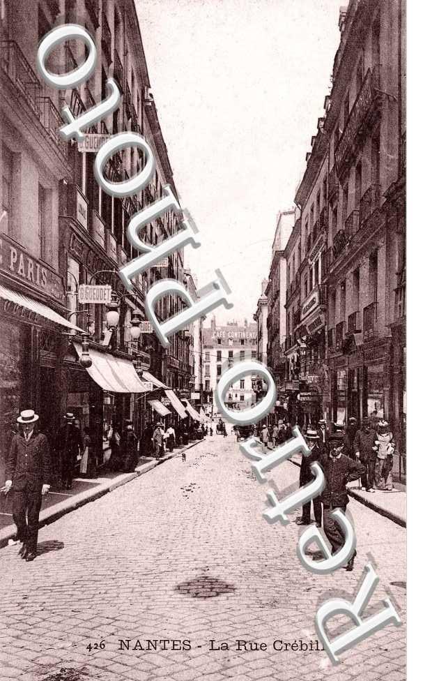 la rue Crebillon