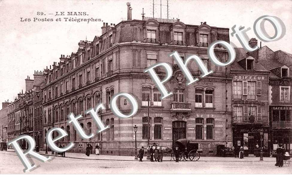 Les postes et telegraphes