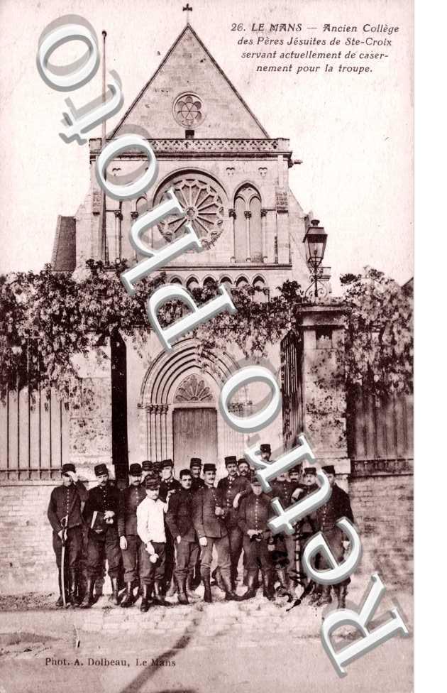 Ancien collège des pères jésuites de Ste Croix - militaires