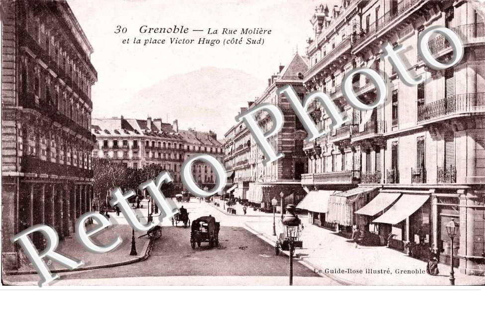 rue Moliere et la place Victor Hugo
