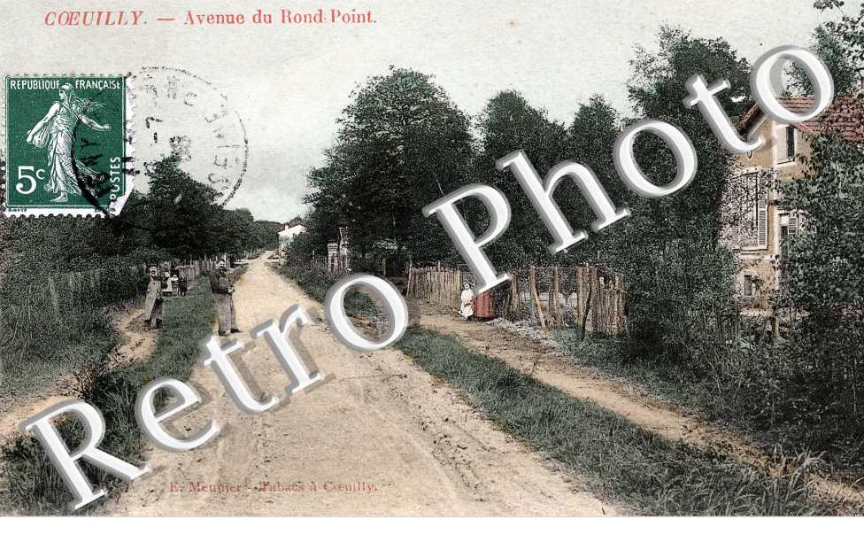 Avenue du rond point (couleur)