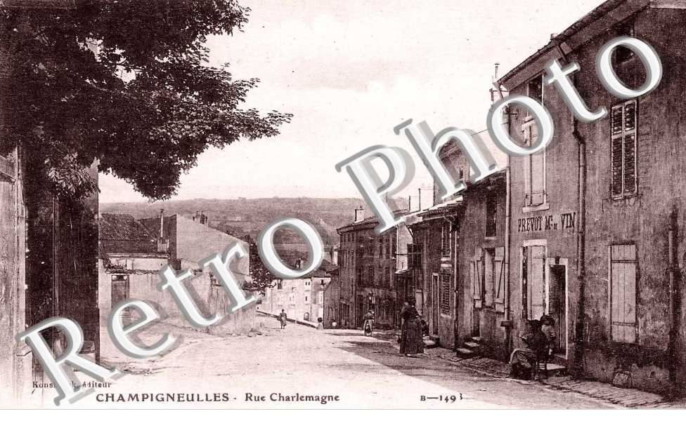 Rue Charlemagne