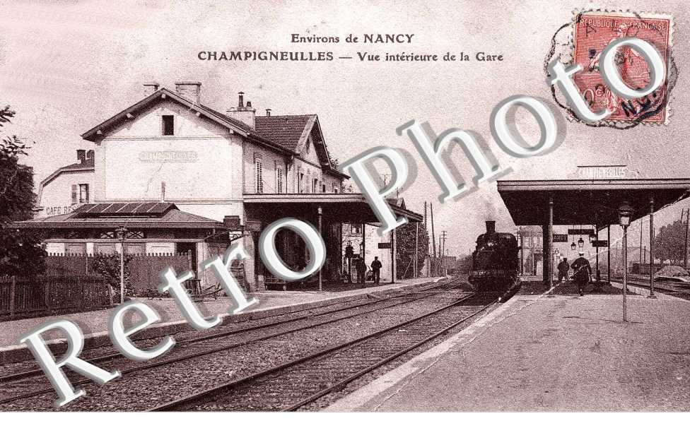 Vue interieure de la Gare