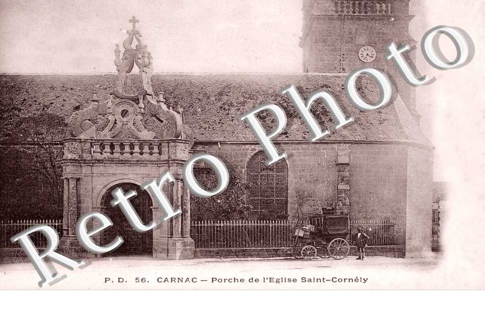 Porche de l&#039;Eglise Saint Cornely