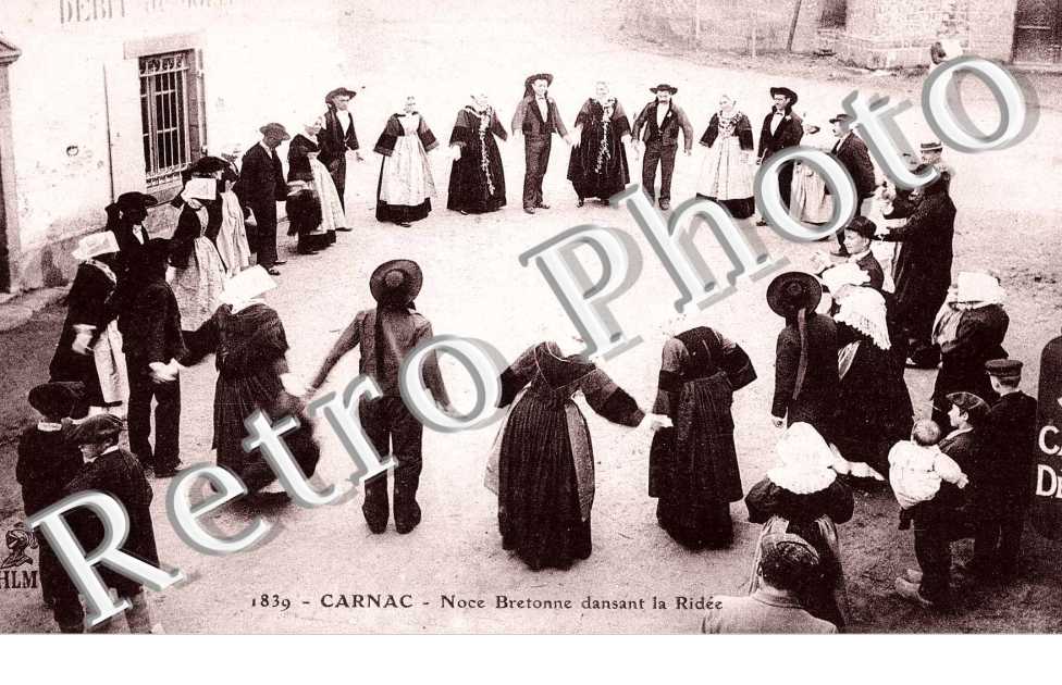 noce bretonne dansant la Ridee