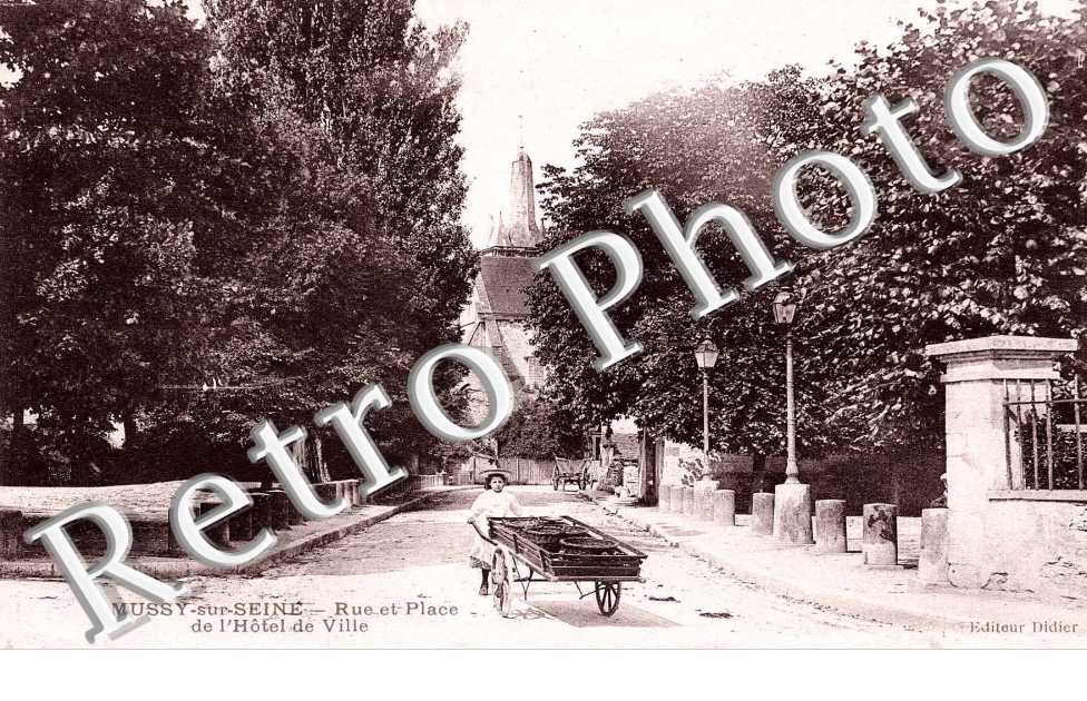Rue et Place de l'Hotel de Ville