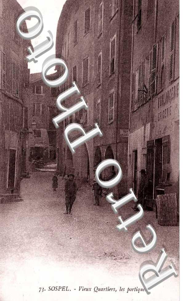 vieux quartiers, les portiques