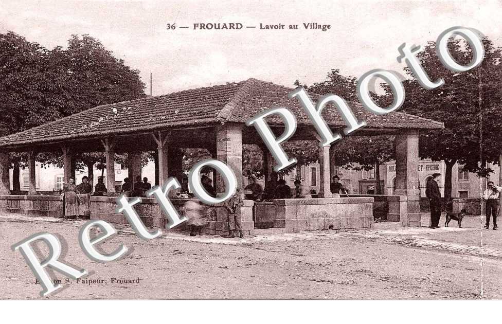 Lavoir au village