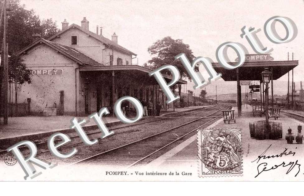 vue interieure  de la gare