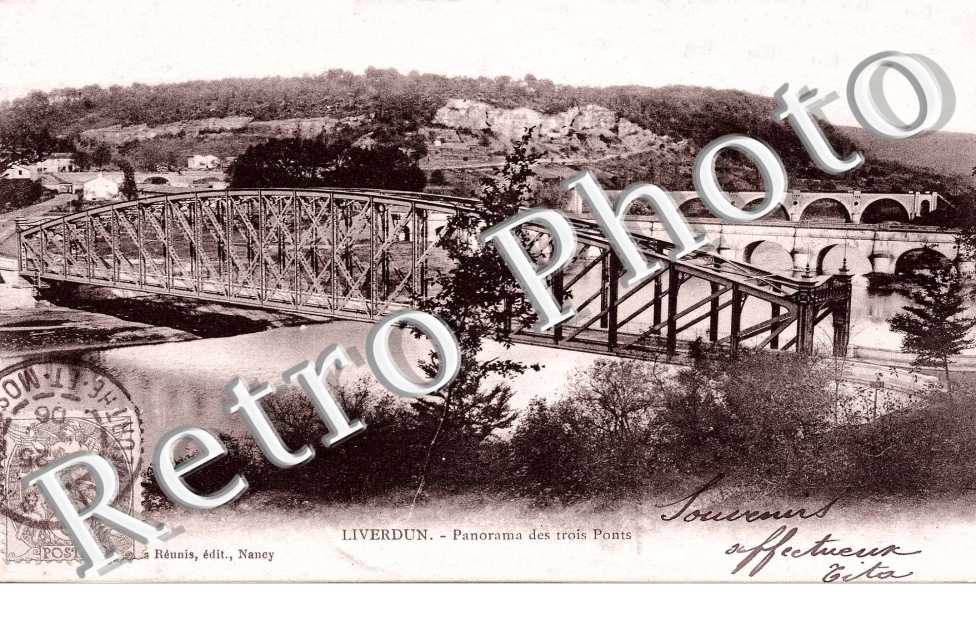 LES TROIS PONTS