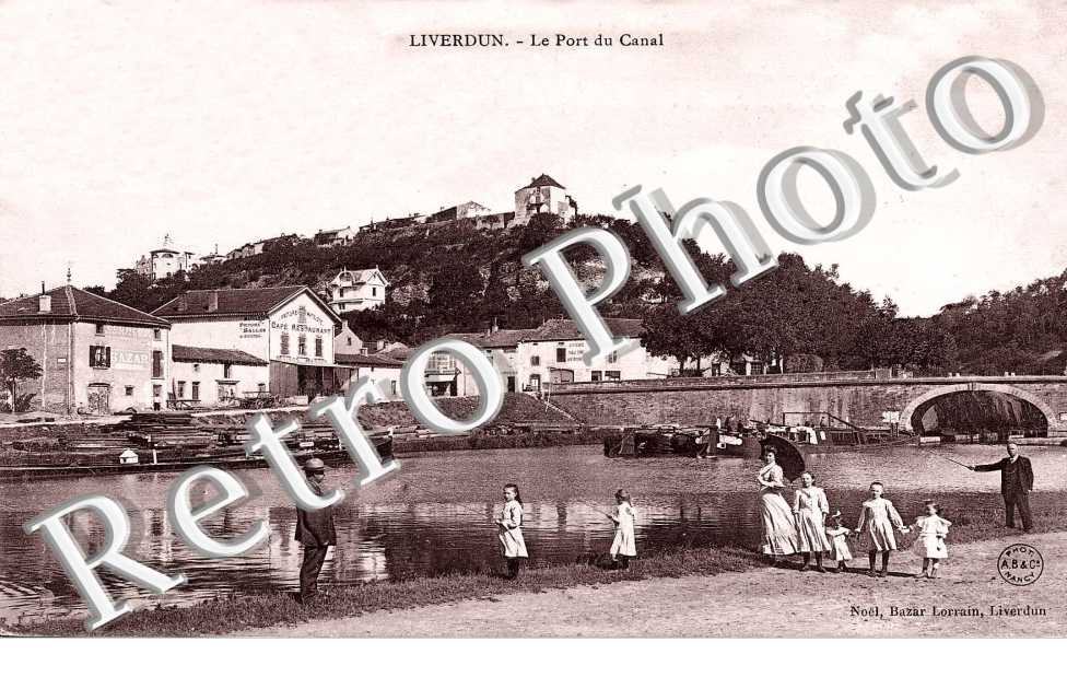 le port du canal