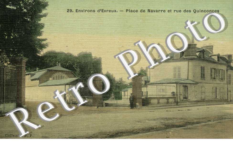 place de Navarre et rue des Quinconces