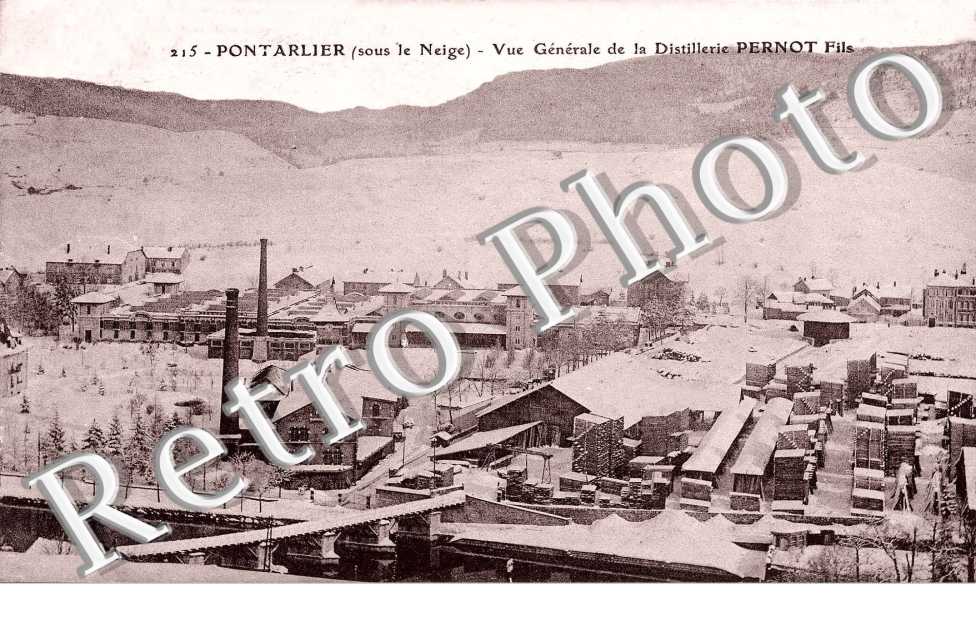 Pernod Fils  Sous la neige - vue generale de la Distillerie Pernot Fils