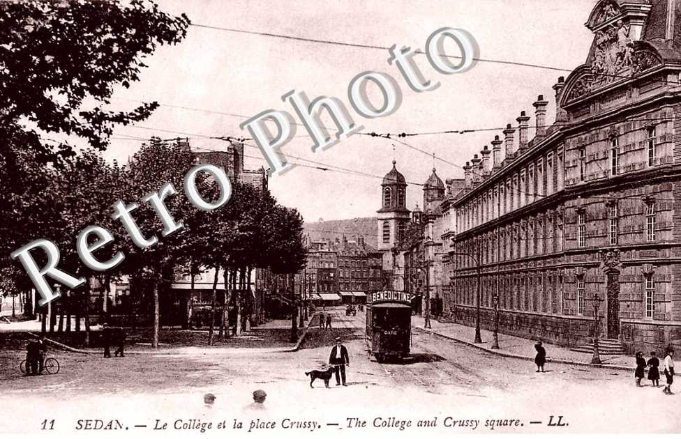 Le College et la Place Crussy