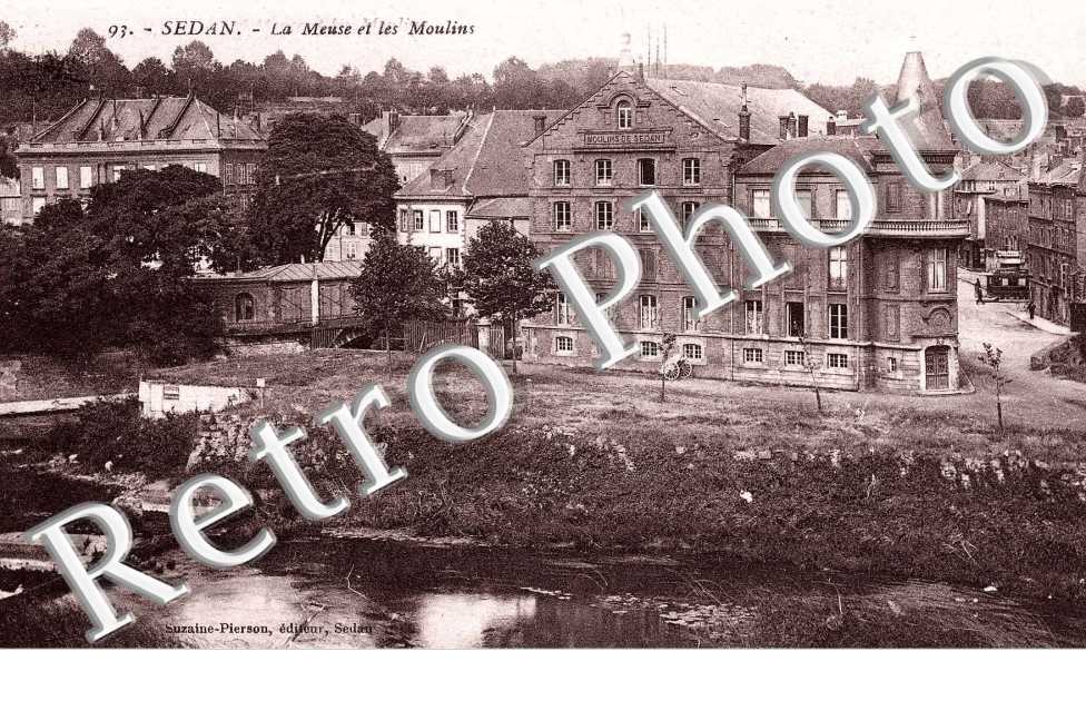 la  Meuse et les Moulins