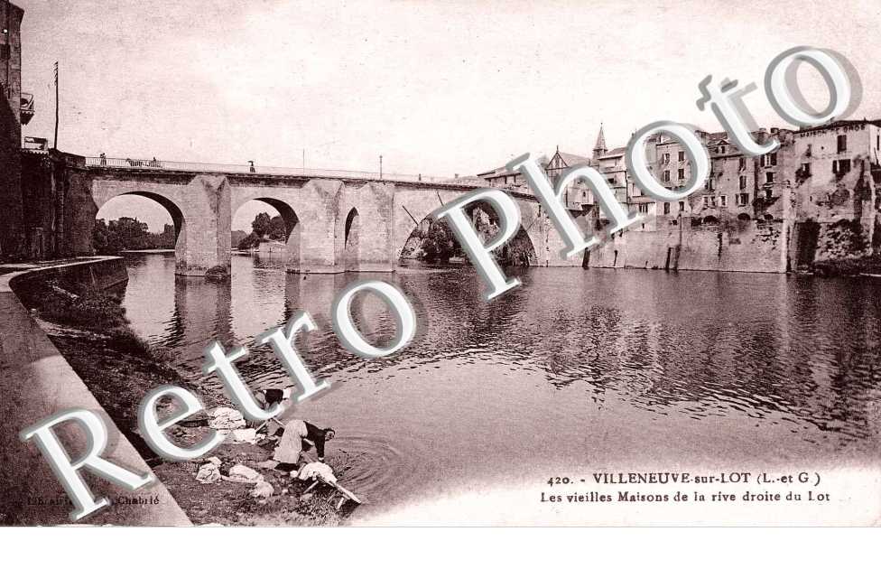 LES VIEILLES MAISONS DE LA RIVE DROITE DU LOT