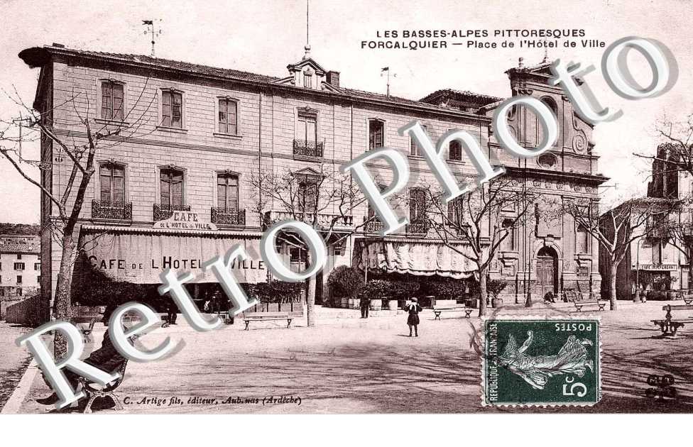 place de l'hotel de ville