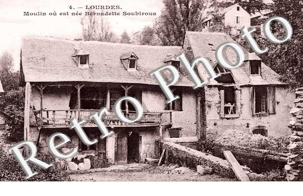 MOULIN OU EST NEE BERNADETTE SOUBIROUS