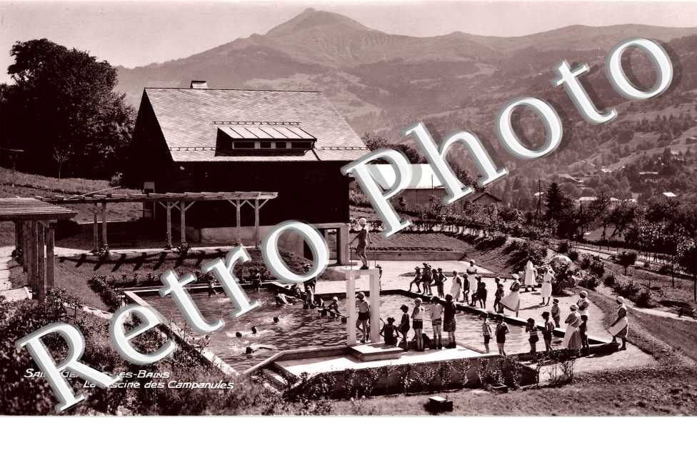 La piscine des Campanules