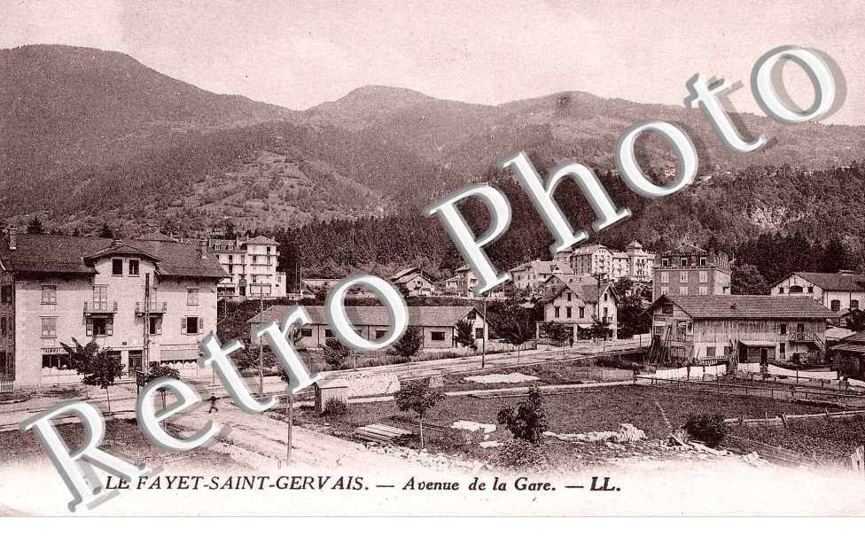 LE FAYET - AVENUE DE LA GARE