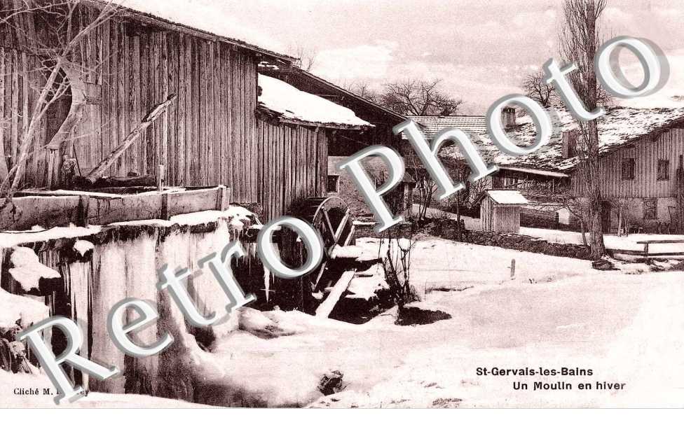 Un moulin en hiver