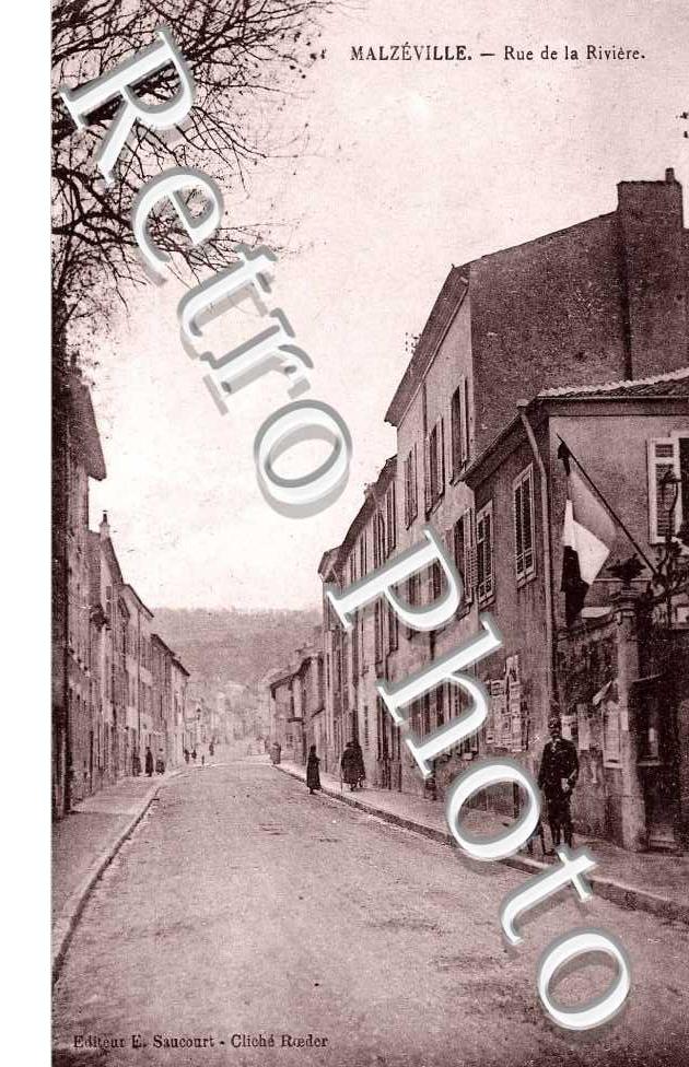 Rue de la Riviere