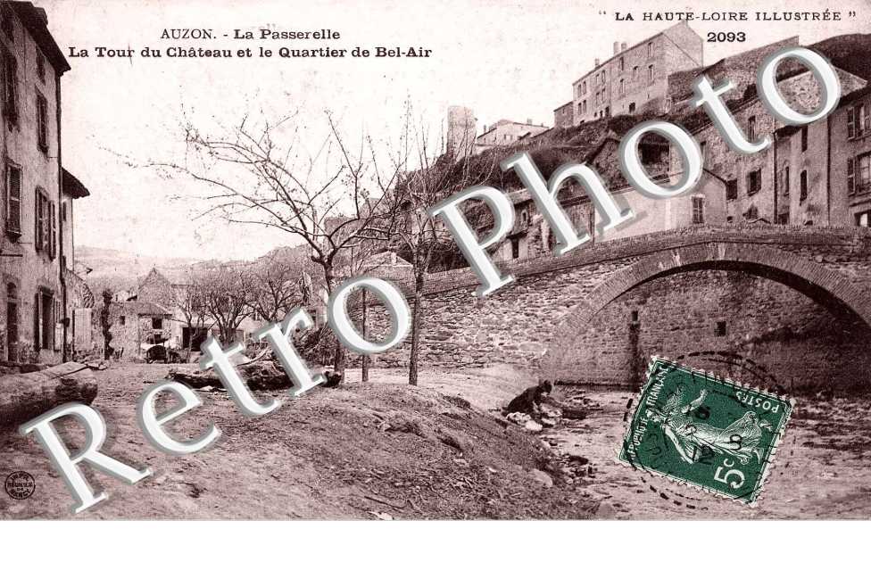 la passerelle, la tour du chateau et le quartier de bel air
