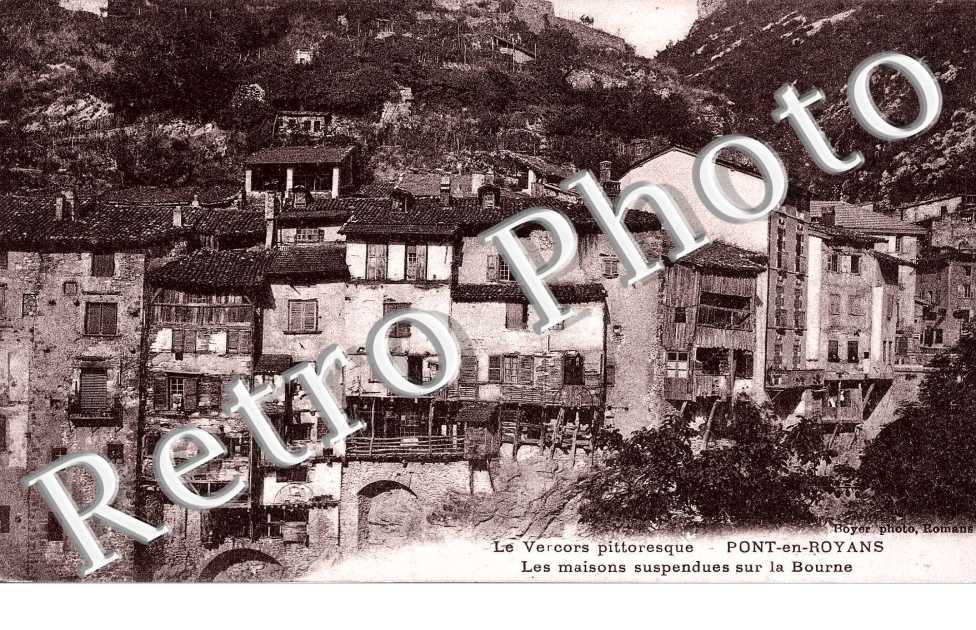 LES MAISOONS SUSPENDUES