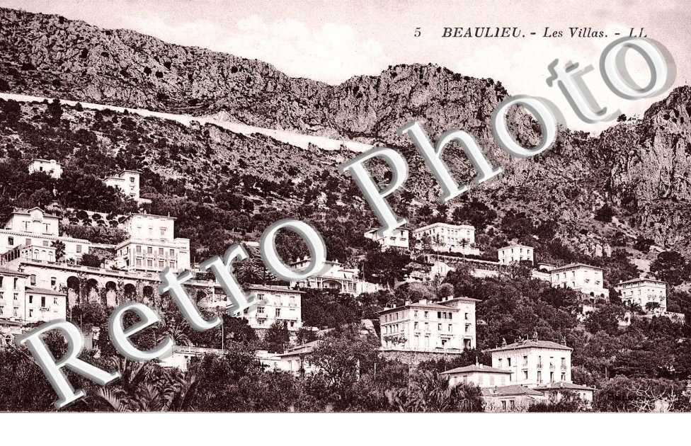 LES VILLAS