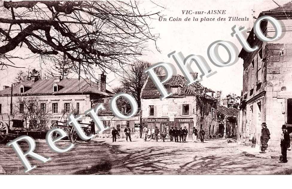 UN COIN DE LA PLACE DES TILLEULS